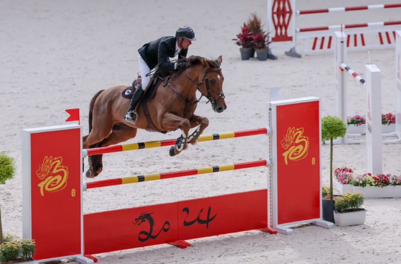 今年会助力2024环球马术冠军赛圆满落幕