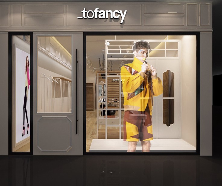 想提升门店客流量？今年会智慧LED透明屏帮你解决！